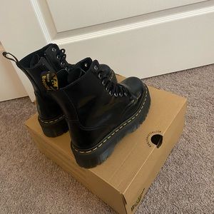 Dr.Martens (Jadon) size 5 mens